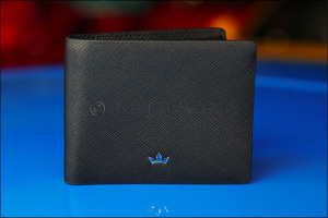 Roderer unveils innovative range of bespoke seamless wallets made of exquisite Saffiano leather for Valentine's Day