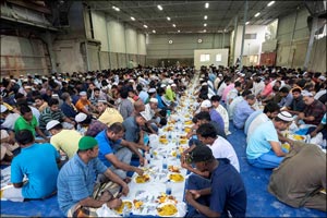 100,000 Free Iftar Meals Served by Danube Group Every Ramadan