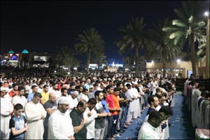 10,400 worshippers prayed with Sheikh Meshary Al-Affasi at the Grand Rashidiya Mosque on the night of 21st day of Ramadan