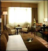 Al Murooj Rotana Hotel & Suites  Exterior Picture