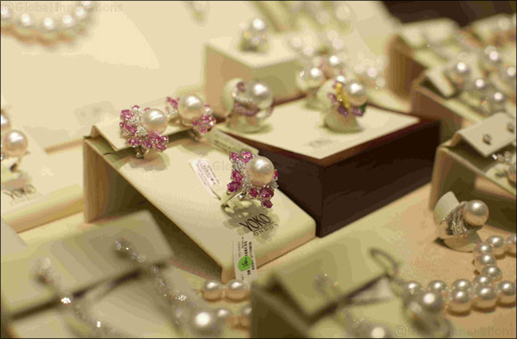 Shoppers treated to world firsts and stunning jewellery pieces at this year's Dubai International Jewellery Week