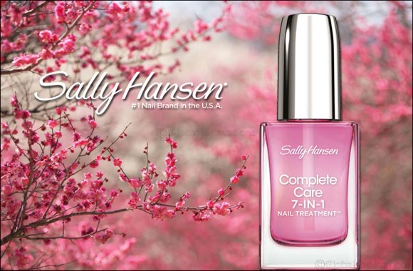 Sally Hansen Complete Care 7-in-1 Nail Treatment� Delivers Visible Nail Results.