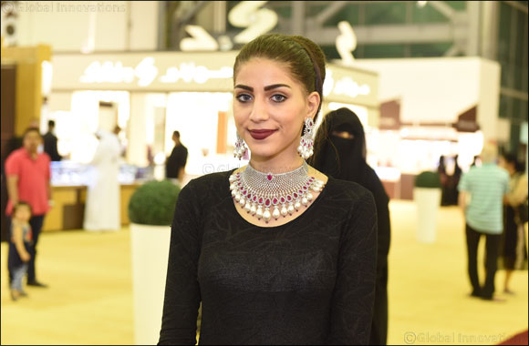 Vibrant  gem stones and jewelleries at MidEast Watch and Jewellery Show