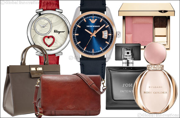 Essential HOLIDAY picks at Paris Gallery!