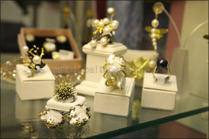 Spanish Fashion Entrepreneurs Showcase Their Classic and Elegant Collections at Global Village