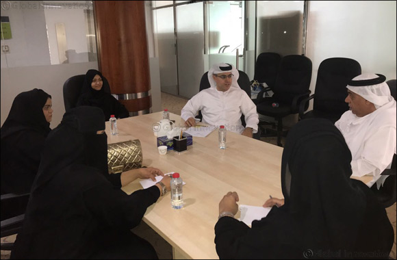 Dubai Public Library Receives a Delegation from Dubai Customs Knowledge Club