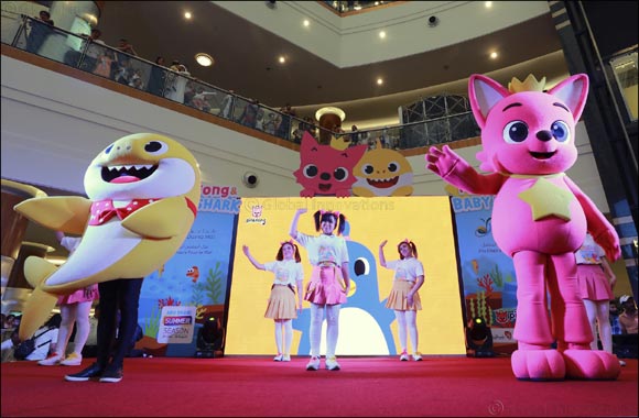 Pinkfong and Baby Shark delight hundreds of families at Dalma Mall!