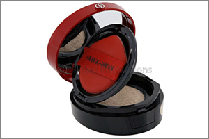 Celebrate the Most Romantic Month with Robinsons