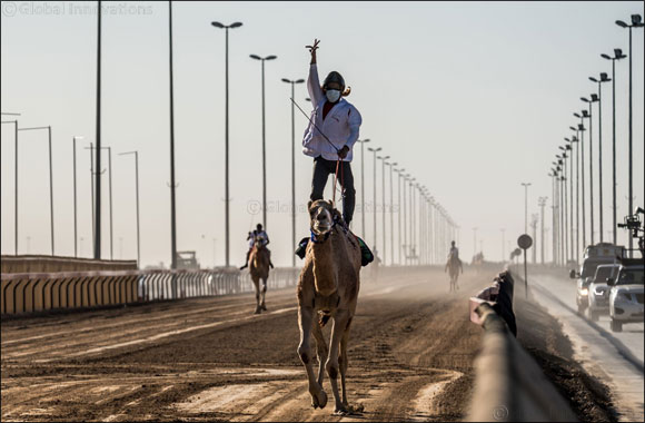 Emirati brothers Al Ketbi dominate preliminary Camel Marathon races