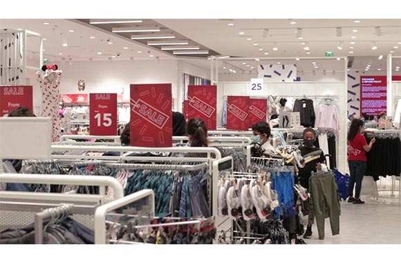 Mouth-watering Prizes up to AED 2 Million Awaiting Lucky Shoppers at Sharjah Shopping Promotions': SCCI