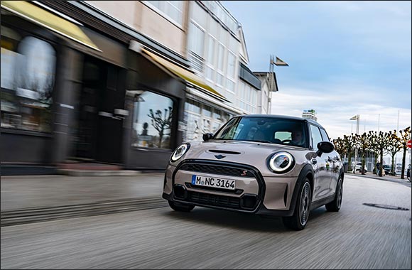 Clear Design Language Meets Creative Use of Space: the New MINI 5-door
