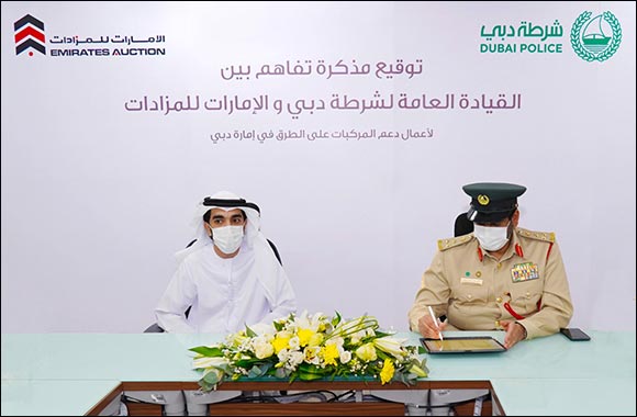 Dubai Police, Emirates Auction Collaborate to Provide Assistance to on-road broken-down Vehicles