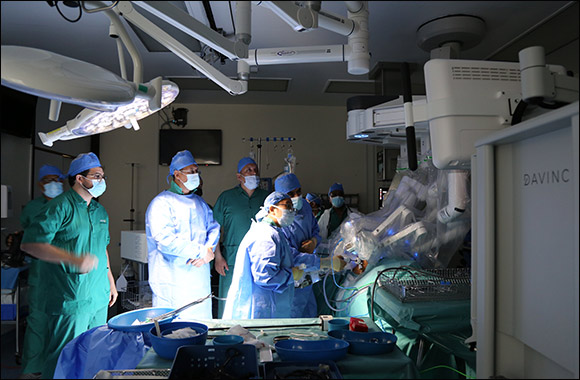 Dubai Hospital Launches Da Vinci Xi' Surgical Robot to Perform Robotic-Assisted Minimally Invasive Surgeries