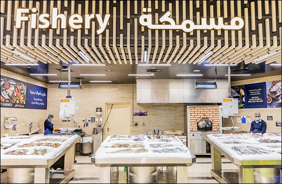 Dubai Retailer Receives 4 Tons of Fish Supplies to Meet Consumer Demands