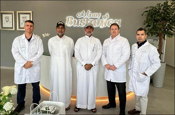 Union Coop Delegation Visits Bustanica'