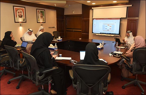 Dubai Customs Shares its Corporate Excellence Experience with Dubai Culture