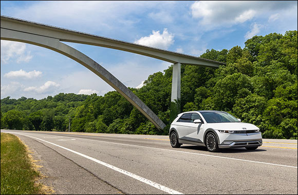 Hyundai IONIQ 5 Wins Editors Choice Award in the Motor1.com 2022 Star Awards