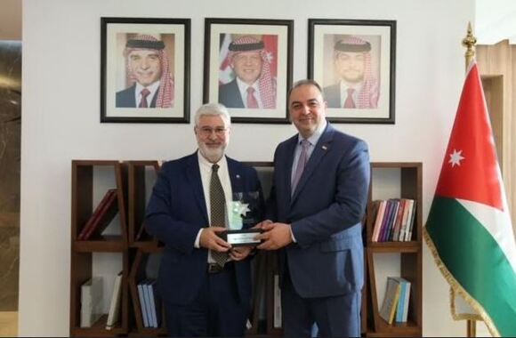 The American University of Beirut and Queen Rania Teacher Academy Partner to Strengthen the Quality of Education in the Arab World