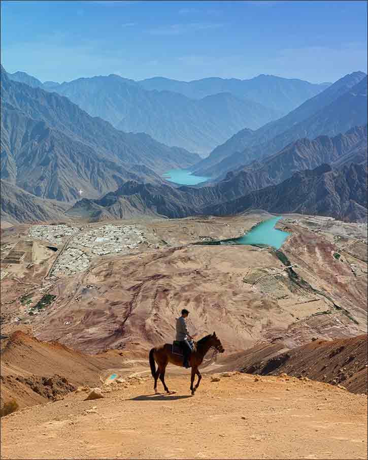 Dubai Municipality launches first sand equestrian track in Hatta