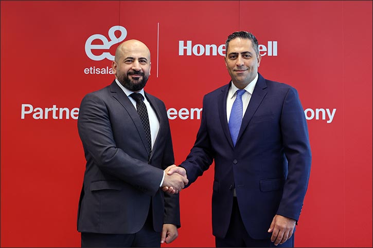 e& and Honeywell to deliver 5G and AI-powered field solutions for businesses