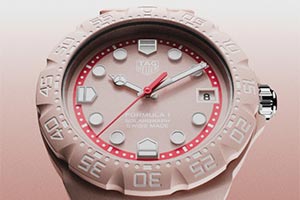 TAG Heuer : RACING IN PASTELS