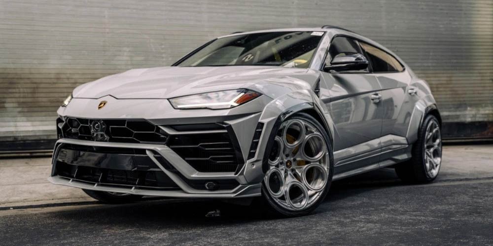 Best Lamborghini Car Rental in Dubai for Airport Pickup and VIP Transfer 2026