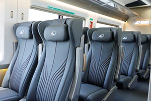 Etihad rail invites the nation to nominate: "the passenger who represents u
