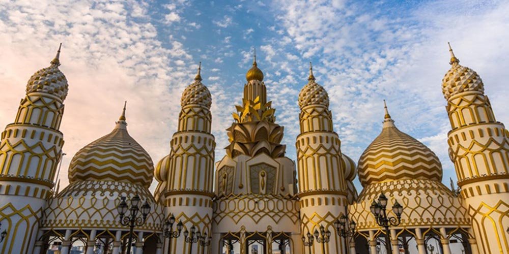 Global Village Invites F&B Businesses to Bring Their Food Concept to Life at Season 31