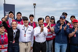 Paraguayan President Santiago Peña and FIA President Mohammed Ben Sulayem celebr