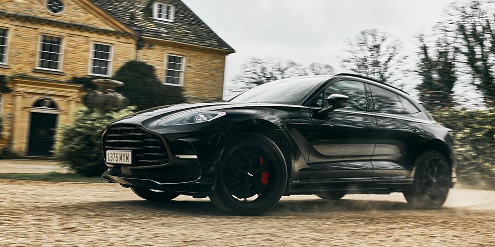 Aston Martin Dbx Driven By Harry Da Souza For The Return Of Paramount+ Original Series Mobland
