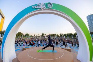 Dubai Yoga presented by MHERO
