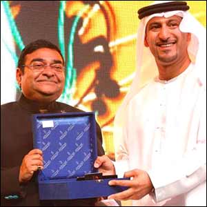 Dr. Mukesh Batra, renowned Homeopath and Padma Shri Recipient receives �Asia's Most Promising Leader' award in Healthcare in Dubai