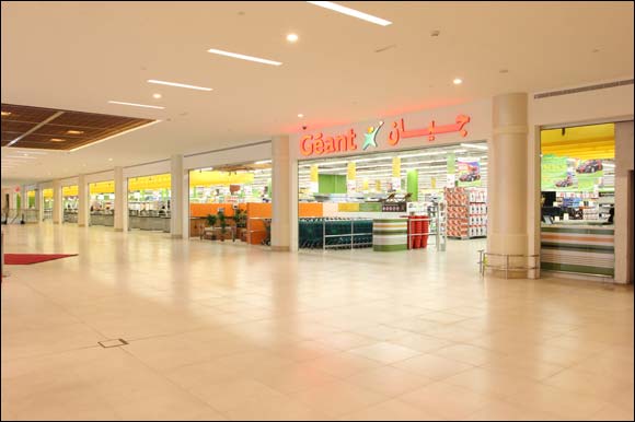French hypermarket 'G�ant' opens at Al Ain's Wahat Hili Mall