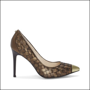 Vince Camuto Introduces AW13 Signature Collection
