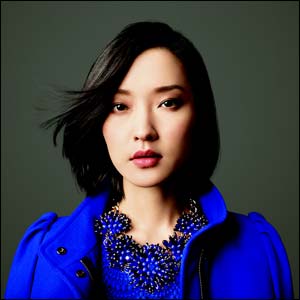 Banana Republic Launches its Holiday 2013 collection in Dubai