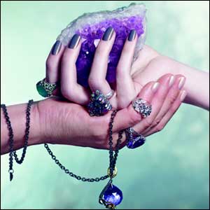 The Sacred Hour : Illamasque