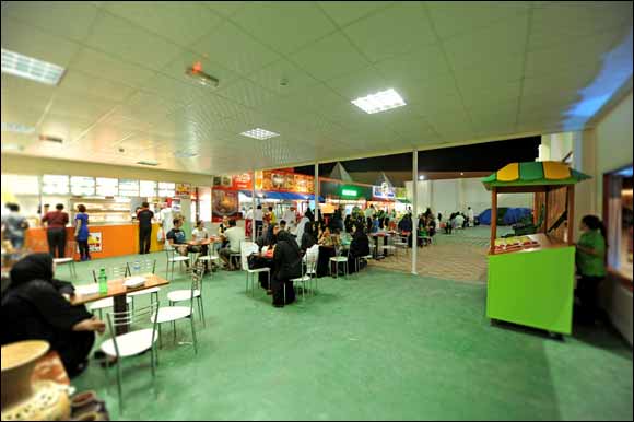 Visitors Enjoy Wide Range of Traditional Thai Cuisine in Exclusive Food Court at Global Village