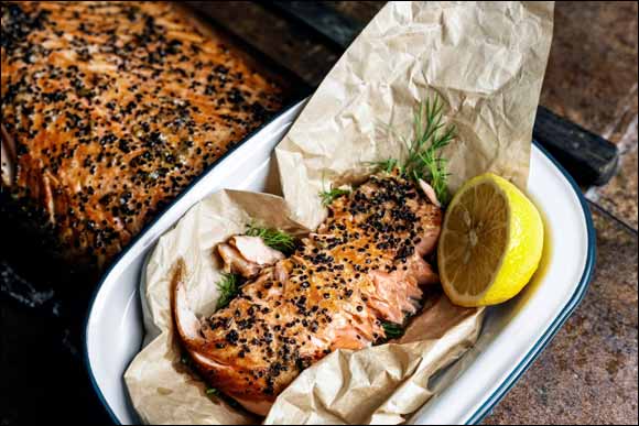 Fm gets fired up for Dubai Marina debut