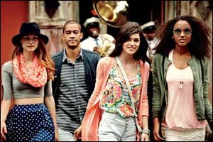 A�ropostale Launches Spring 2014 Trends