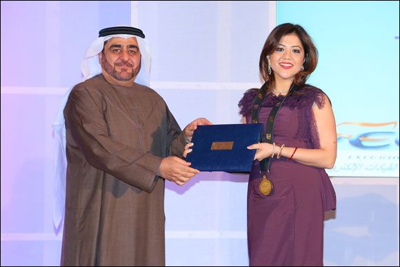 Feigenbaum Leadership Excellence Award 2014 conferred on educationist Vandana Gandhi