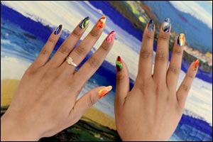 Raffin Beauty Salon and Dubai based Canadian Artist collaborate to celebrate Art Dubai