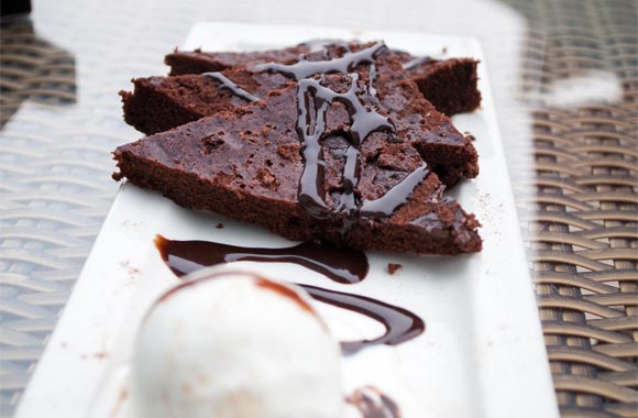 Its chocolate temptation throughout this Mother's Day at "Barcelos Restaurant"