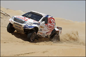 Roma Makes Big Title Statement as Sunderland Leads Bikes Battle in Abu Dhabi Desert Challenge