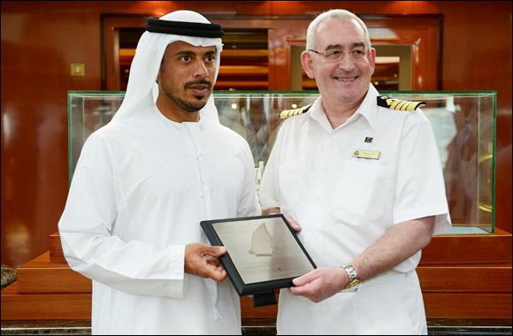 Queen Elizabeth arrives in Abu Dhabi for the first time