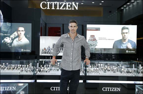 Cricket superstar Pietersen Visits Citizen showroom in Dubai