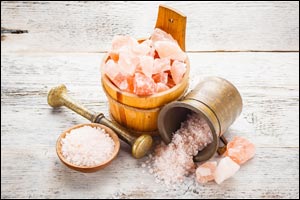 Balance Wellness Club Introduces Himalayan Salt Products for Healthy Detoxification