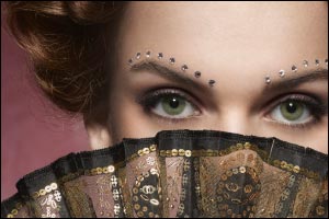 Bling Brow by Benefit: Give brows The Royal Treatment