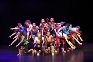 Grow in confidence & shine on stage at Hayley's Comet