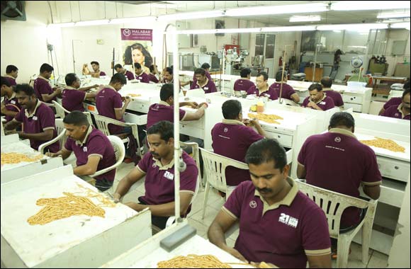 Pre-book a part of the historical �Dubai Celebration Chain' by paying only 10% of the value at any Malabar Gold & Diamonds outlet