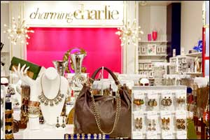 U.S. based Charming Charlie signs its first international licensing agreement with Apparel Group